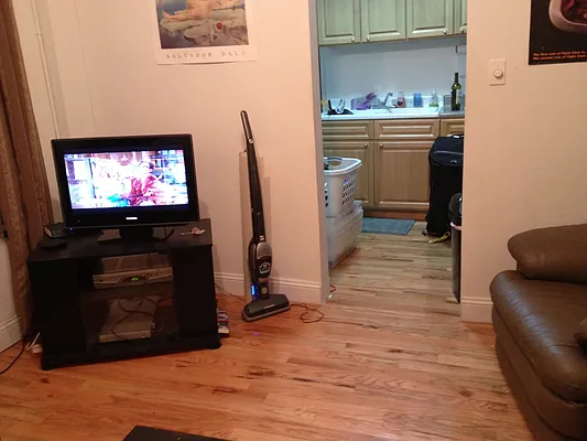 Rented by Vivaldi Real Estate | media 7