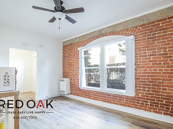 5th image of 5400 Lexington Ave #107