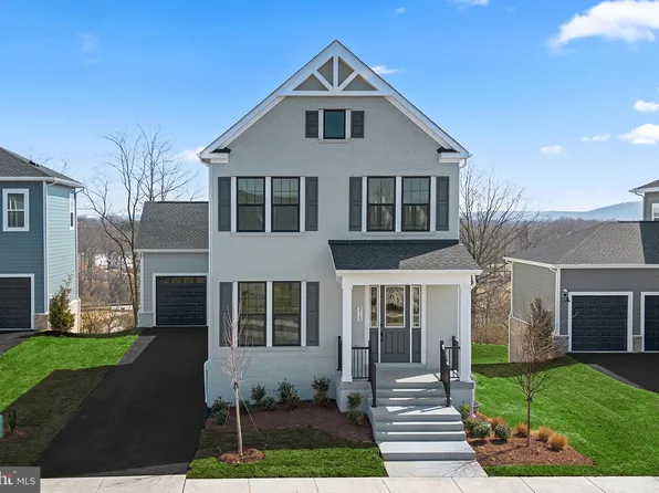 5115 Carters Crossing Ave, Marshall, VA 20115