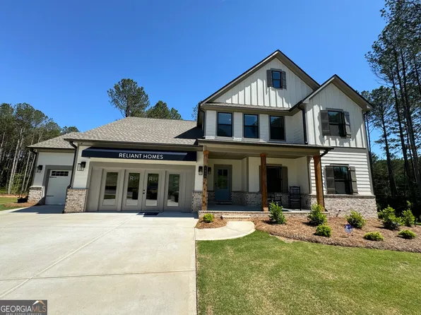 1055 Red Oak Ln, Loganville, GA 30052