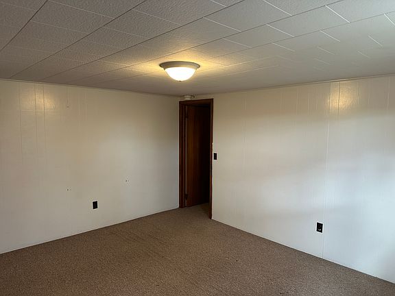 5th image of 32 Burling St #B