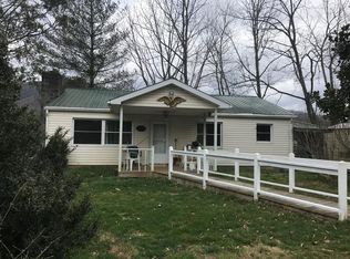 479 Charles Nolan Rd, Franklin, NC 28734