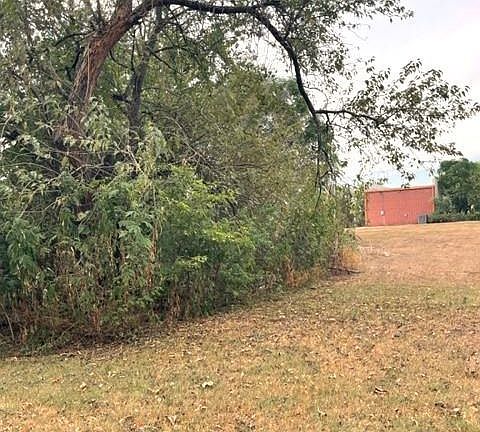 4th image of W Boston Ave Lot 1