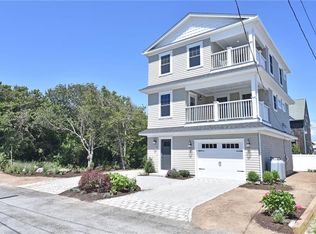57 Pocono Rd, Narragansett, RI 02882