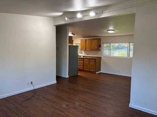 4 bed, 1842 sqft, $1,750 — Photo 4