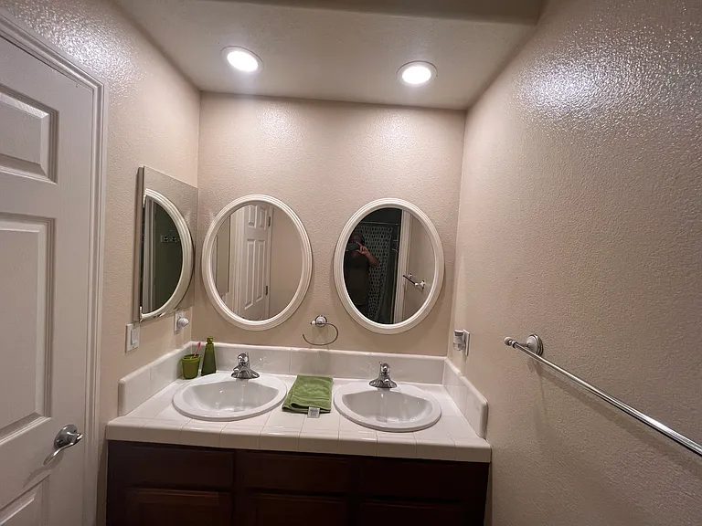 1517 Woodhaven Cir — Photo 17