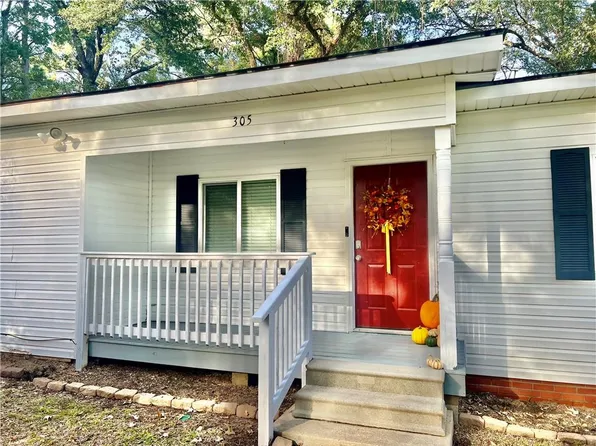 305 Moriarity St, Pineville, LA 71360