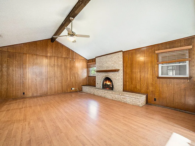 1608 San Antone Ln — Photo 7