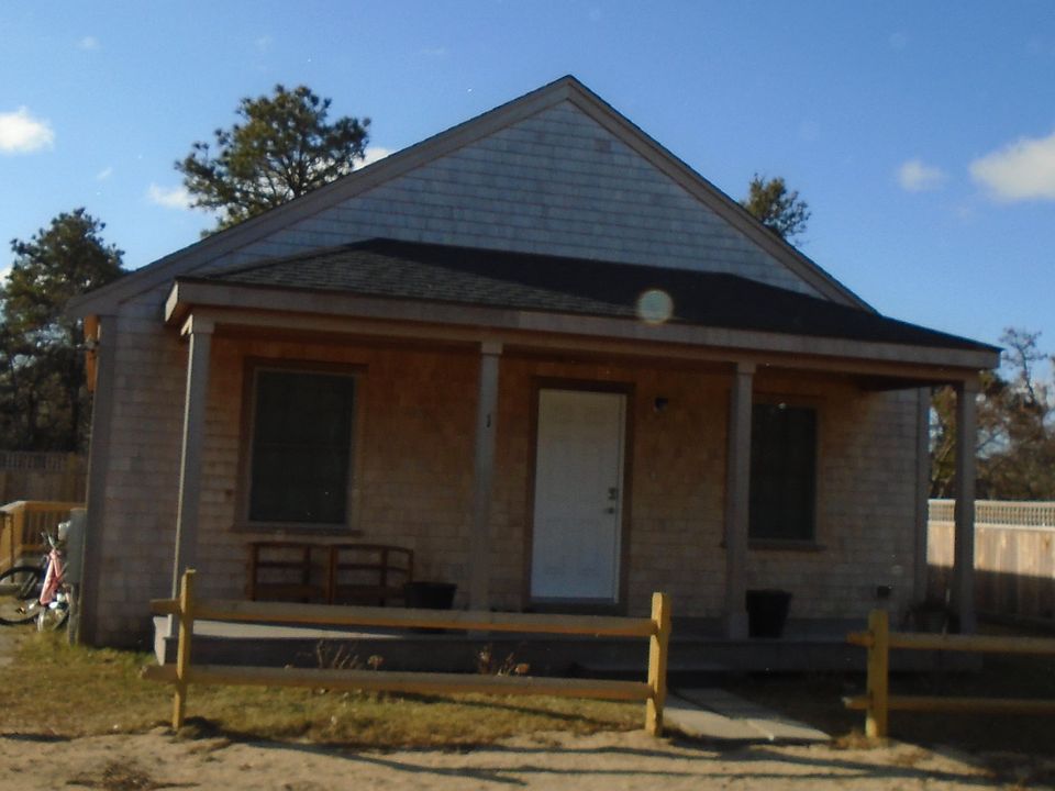 2nd image of 2 Eli Pl