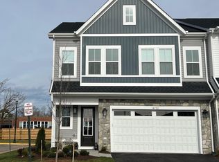 14732 Grand Cru Loop, Gainesville, VA 20155