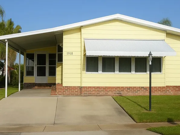 1918 Coco Plum St NE, Palm Bay, FL 32905