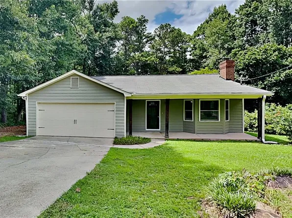 2330 Hinton Rd, Dacula, GA 30019