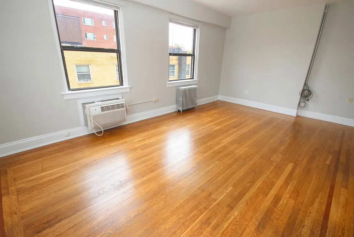 Studio (Unit 6B) - Centre Court