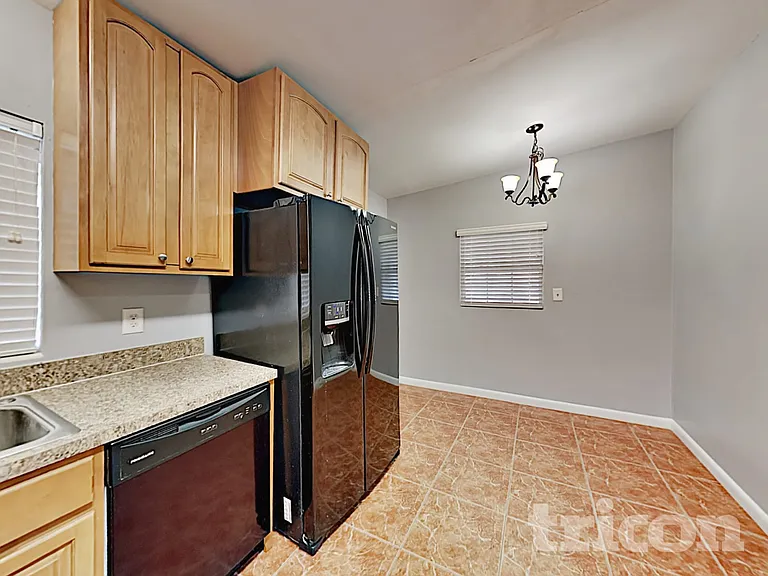 912 Neuse Ave — Photo 6