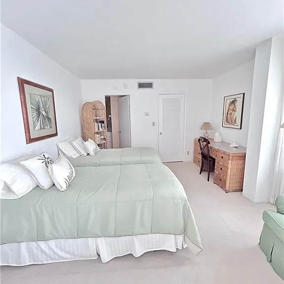 3443 Gulf Shore Blvd N #511 — Photo 11