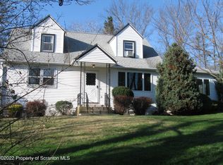 285 Noble Rd, Clarks Summit, PA 18411