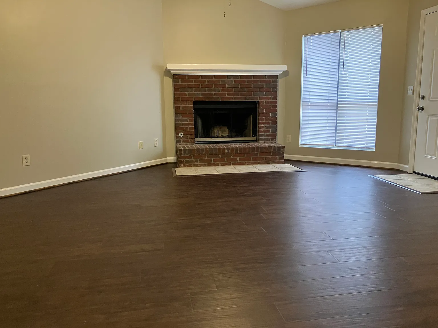 3822 Sunrise Lane — Photo 2