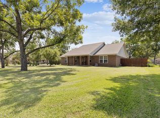 1105 Grand Ave, Cleburne, TX 76033