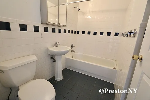 Rented by JM Preston Properties LLC | media 59