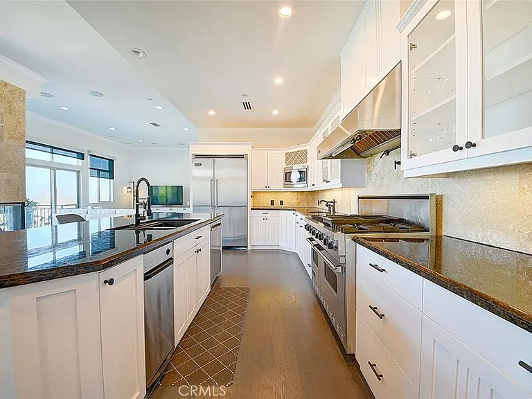 3952 Oakfield Dr — Photo 17