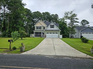 145 Bumps Creek Rd, Sneads Ferry, NC 28460