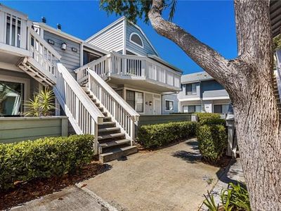 389 Huntington, Irvine, CA, 92620