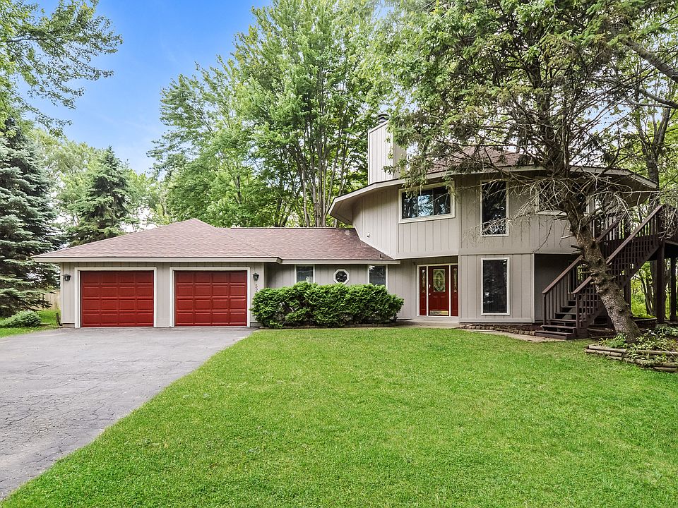 1st image of 526 Towne Ct