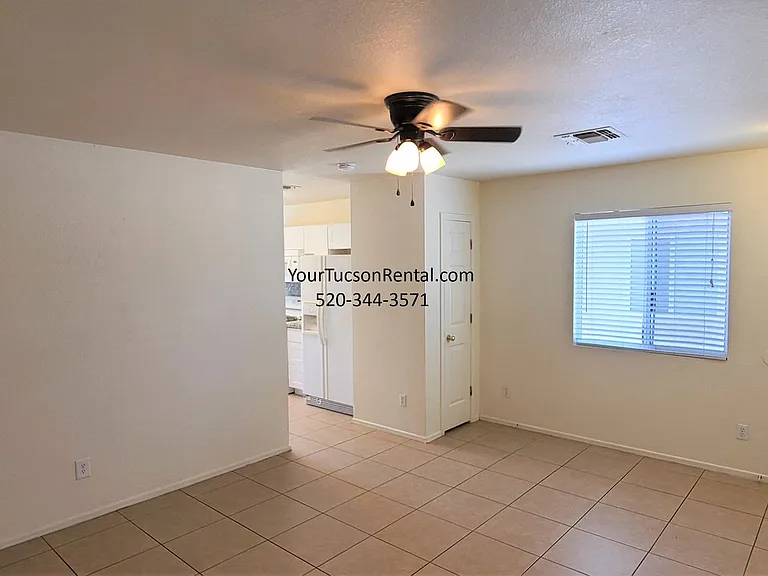 1983 W Calle Cielo De Oro — Photo 11