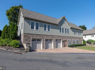 683 Easton Rd, Riegelsville, PA 18077