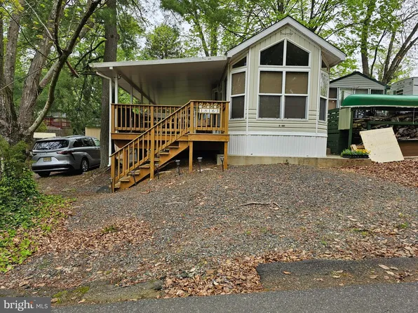 163-164 Commanche Dr #1, Earleville, MD 21919