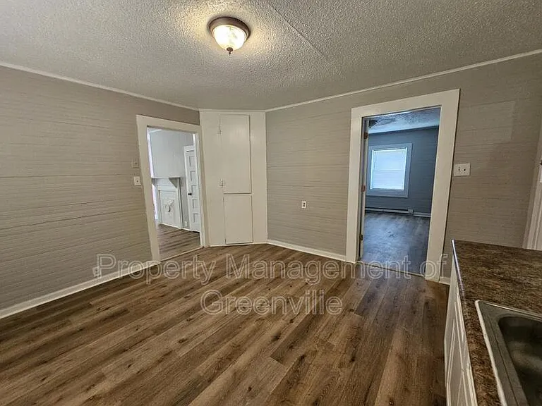 5 Zarline St — Photo 8