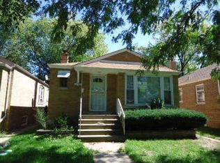 14205 S Parnell Ave, Riverdale, IL 60827