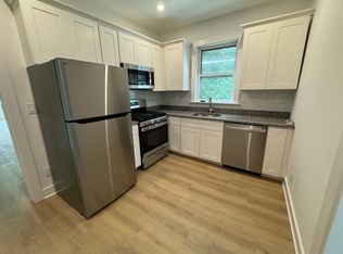 37 Bank St #1, Princeton, NJ 08542