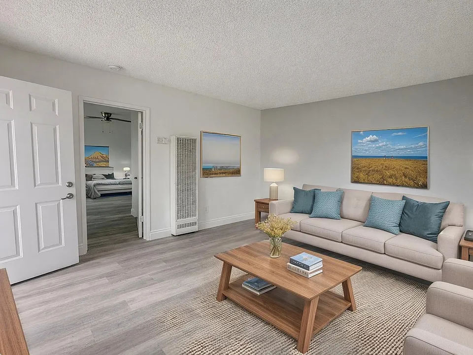 1174 Del Valle Ave #1172