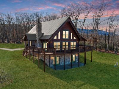 148 Caddis Ln, New Castle, VA, 24127