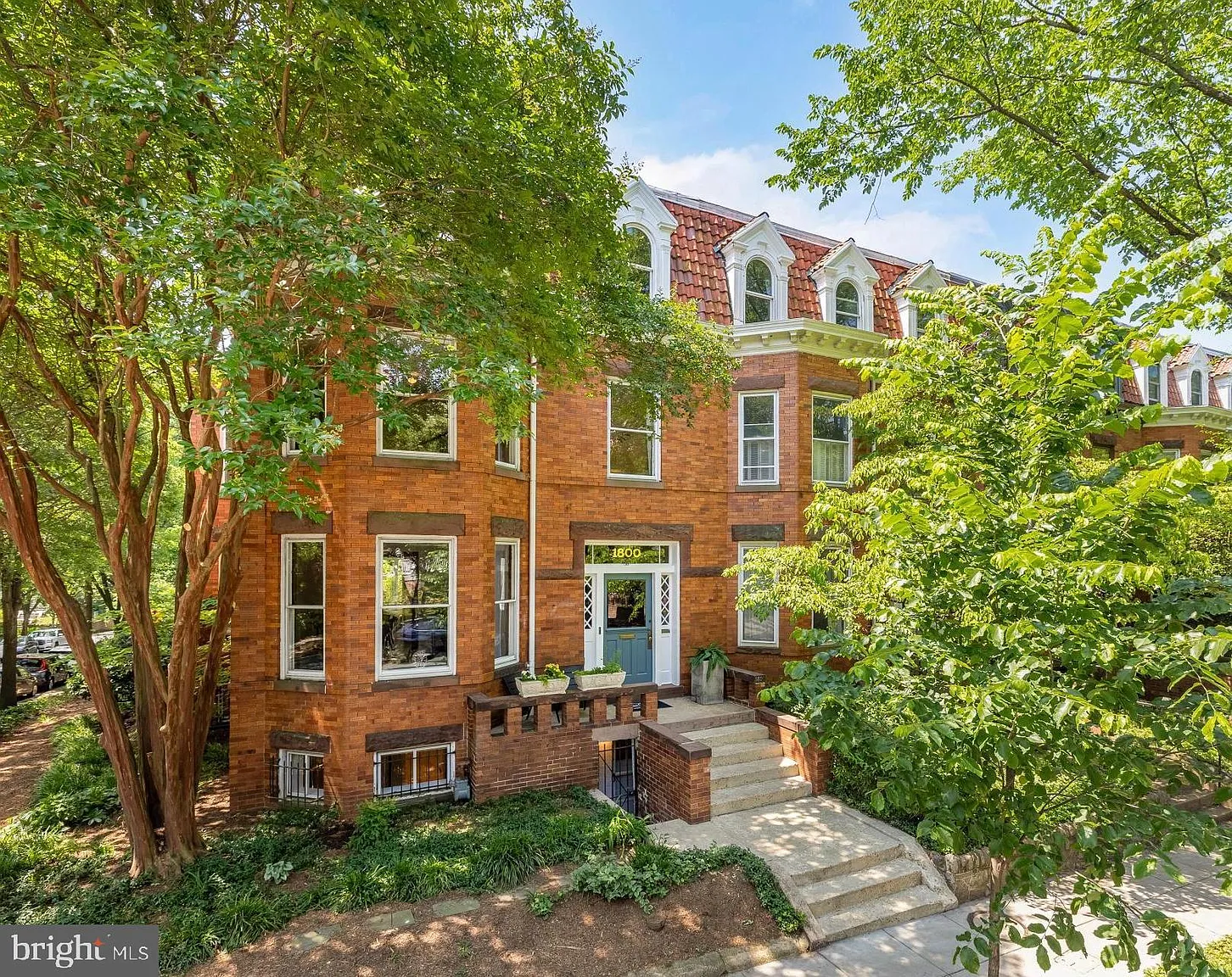 1800 Lamont St NW photo 1