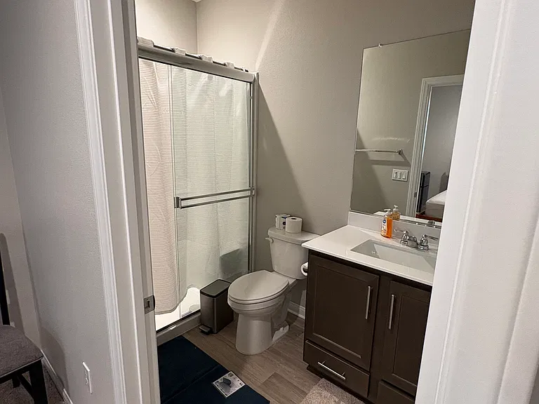 1527 Riverfront St — Photo 3