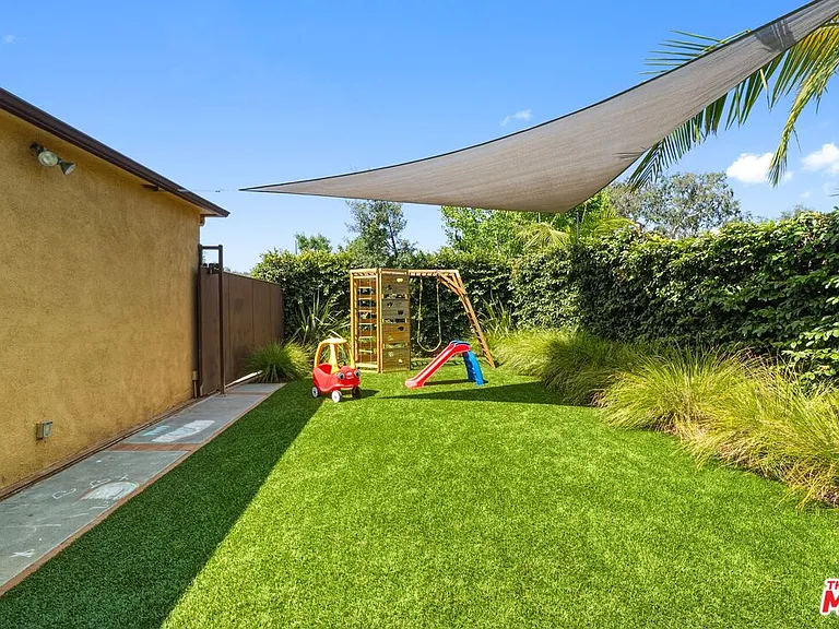 10963 Lindblade St — Photo 30