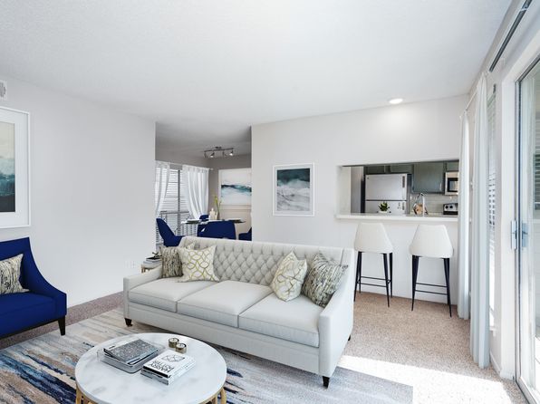 6400 Independence Pkwy #1603