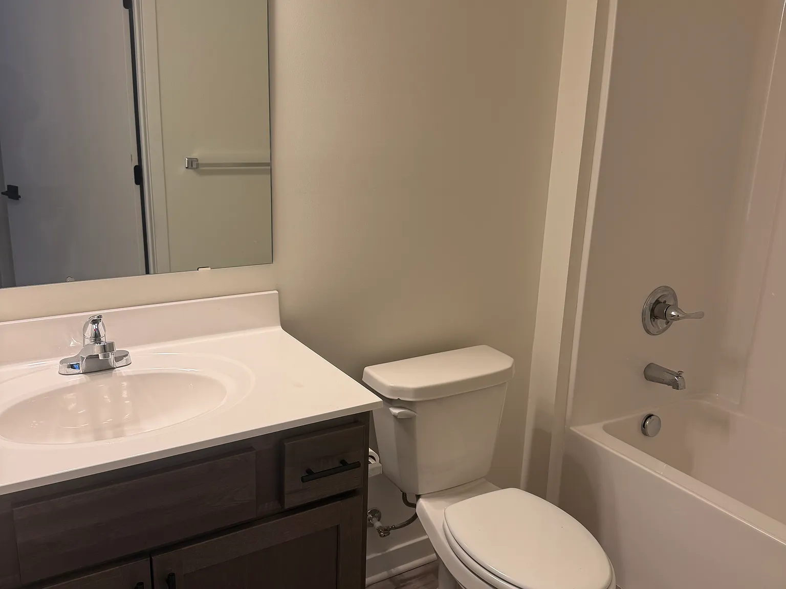 749 Mount Curve Blvd — Photo 3