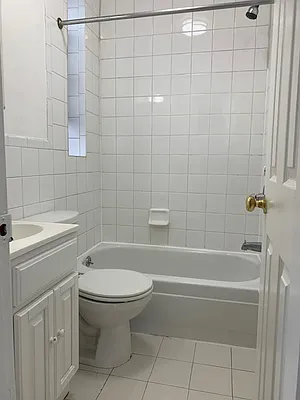 Rented by Landmark Real Estate | media 12