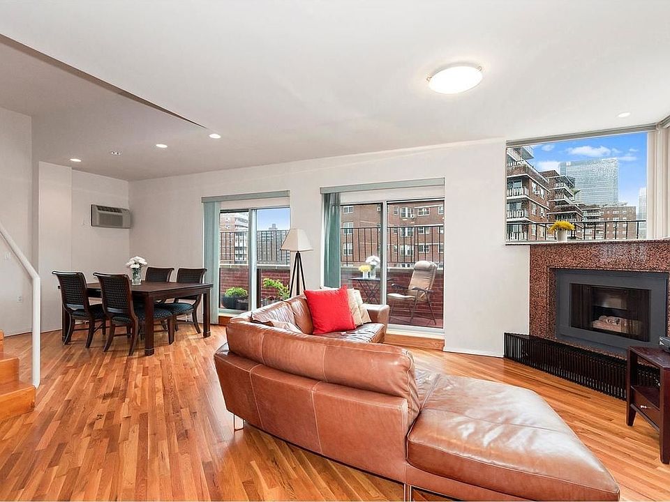1st image of 315 W 23rd St #Penthouse 4