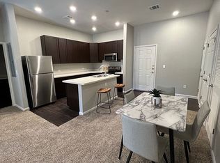 2301 N Frazier St, Conroe, TX 77303