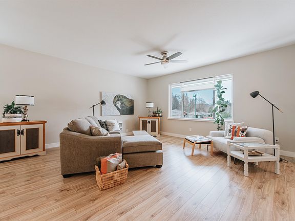 4th image of 6222 Sitka Rd