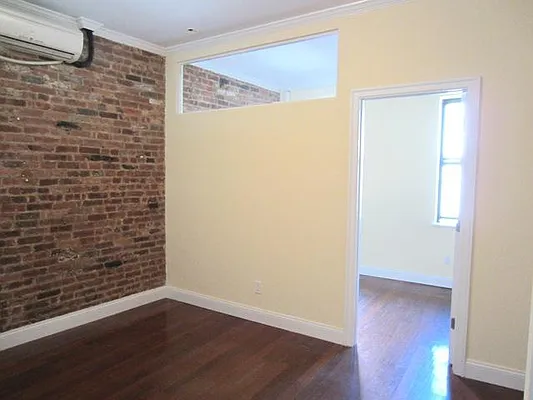 Rented by Mark David | media 18