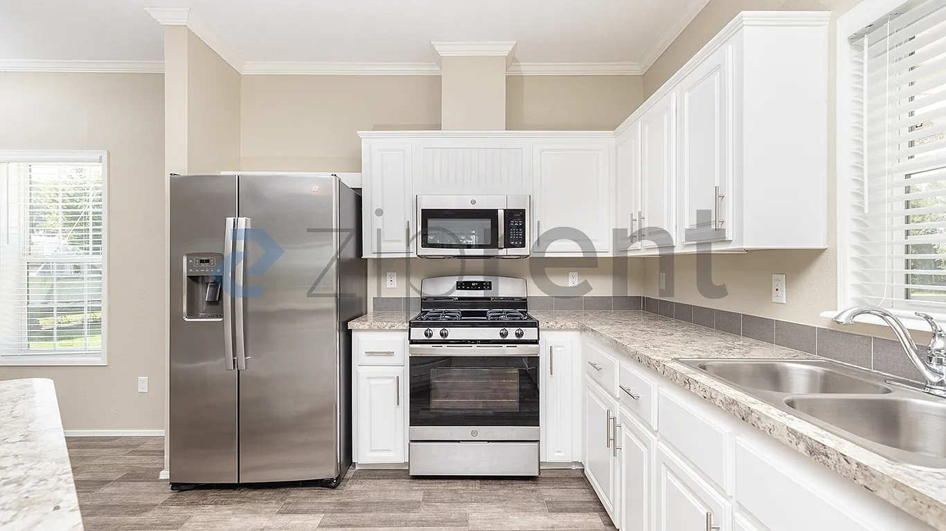 2 bed, 1400 sqft, $1,975 — Photo 3