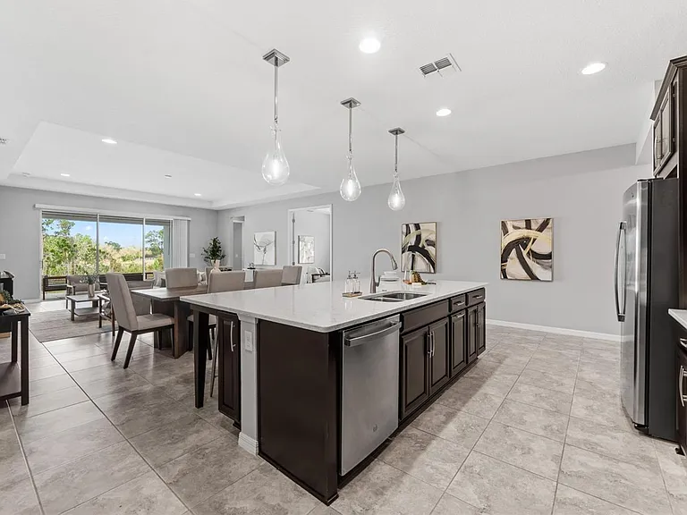 3439 Buoy Cir — Photo 11