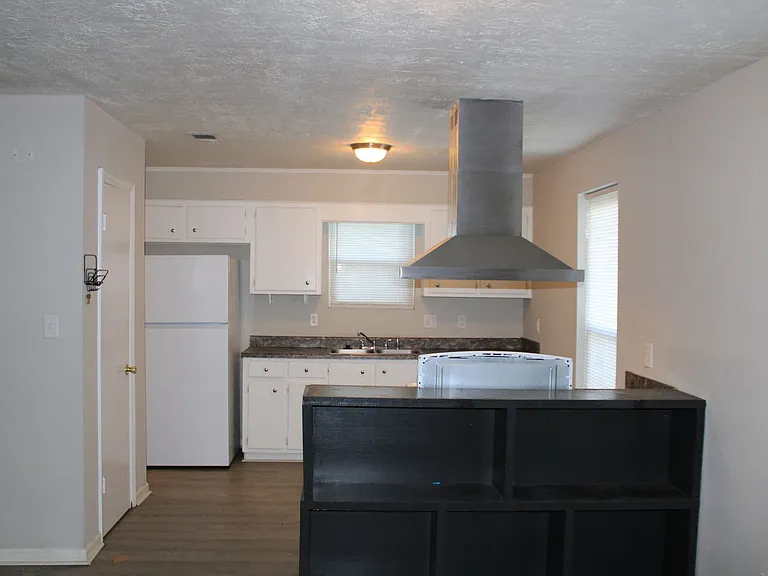 3109 Jennifer Ct — Photo 9