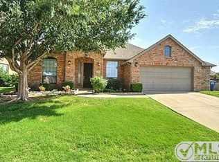 2521 Whispering Trl, Little Elm, TX 75068