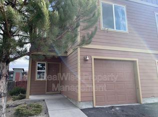 1201 SW 27th St, Redmond, OR 97756